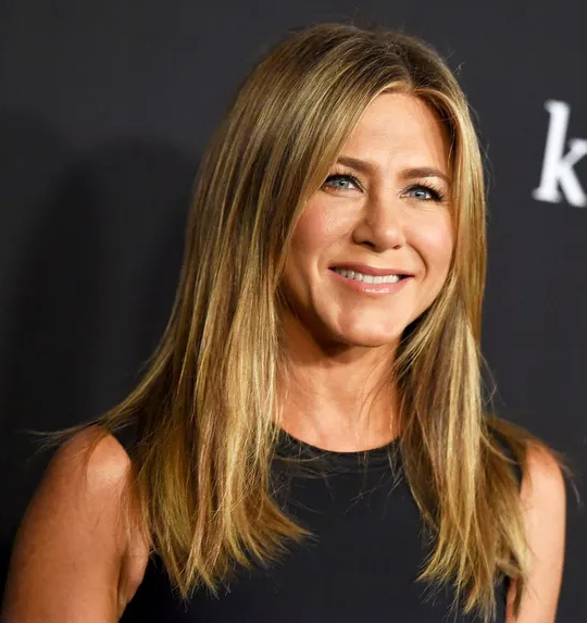 Click image for larger version  Name:	jennifer-aniston (real).jpg Views:	0 Size:	131.0 KB ID:	1902